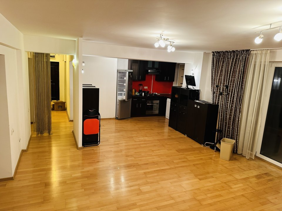 Apartament 4 camere Central-Avram Iancu